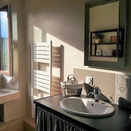 Tourelle Holiday home Arcis-le-Ponsart